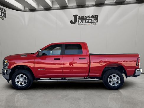Used 2026 RAM 2500 Big Horn AWD/4WD image 1