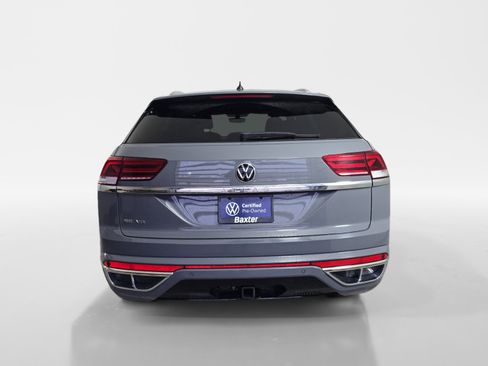 Certified 2021 Volkswagen Atlas Cross Sport SE w/ V6 Towing Package FWD image 4