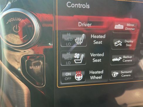 Used 2019 RAM 1500 Limited image 22