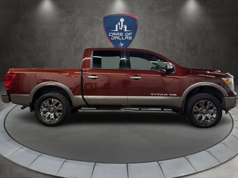 Used 2019 Nissan Titan Platinum Reserve w/ Platinum Utility Package image 6
