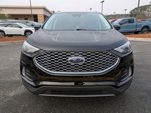 Certified 2024 Ford Edge SEL w/ Convenience Package image 10