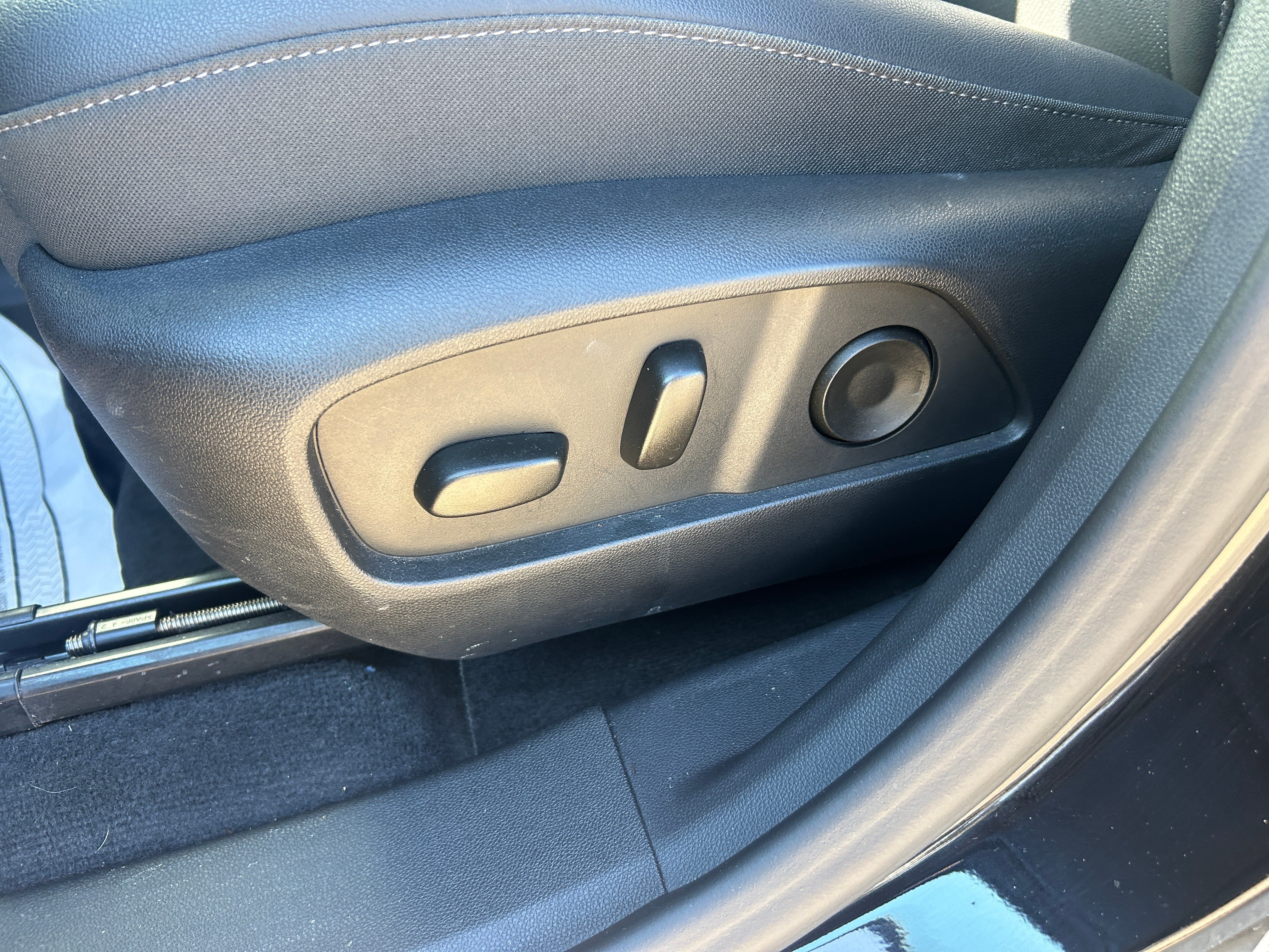 Used 2026 Chevrolet Equinox LT w/ Convenience Package II AWD/4WD image 16