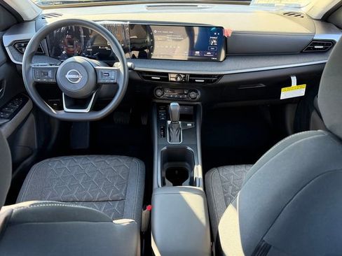 New 2026 Nissan Kicks SV w/ SV Premium Package FWD image 22