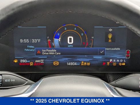 Used 2025 Chevrolet Equinox LT image 21