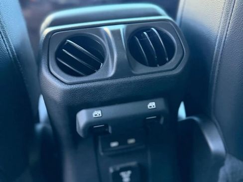 Used 2021 Jeep Wrangler Unlimited Sahara w/ Cold Weather Group AWD/4WD image 18