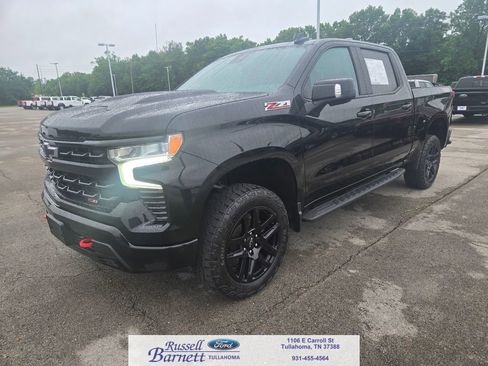 Used 2023 Chevrolet Silverado 1500 LT Trail Boss w/ LT Trail Boss Premium Package AWD/4WD image 1