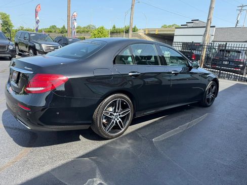 Used 2020 Mercedes-Benz E 450 4MATIC Sedan image 5