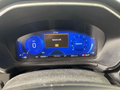 Used 2020 Ford Escape Titanium AWD/4WD image 5