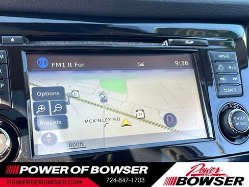 Used 2017 Nissan Rogue SL w/ SL Premium Package AWD/4WD image 16