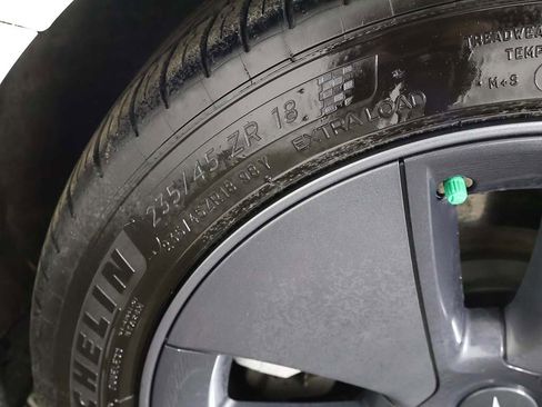 Used 2022 Tesla Model 3 Long Range image 22