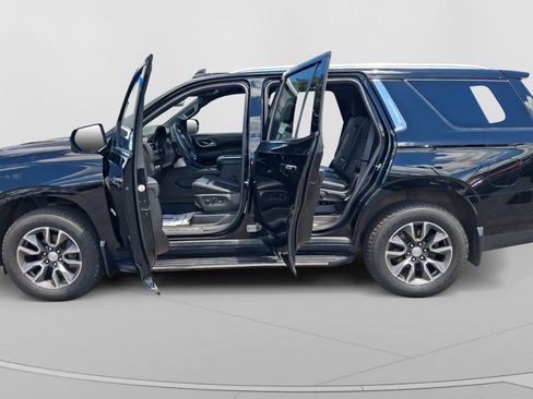 Used 2022 Chevrolet Tahoe LT w/ Luxury Package AWD/4WD image 27