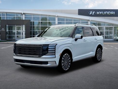 New 2026 Hyundai Palisade Calligraphy FWD image 1