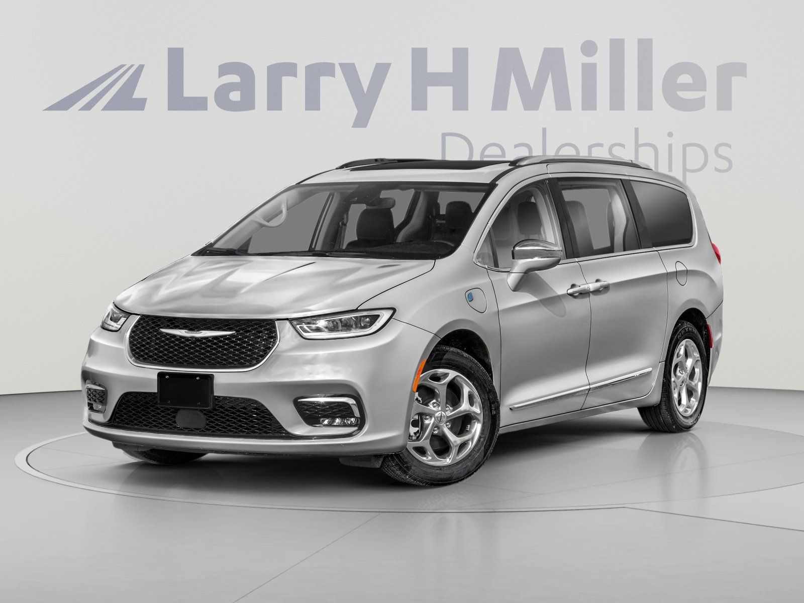Used 2022 Chrysler Pacifica Limited FWD image 1