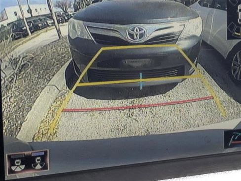 Used 2023 Lexus IS 300 w/ Comfort Package image 6