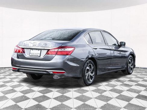 Used 2016 Honda Accord LX image 9