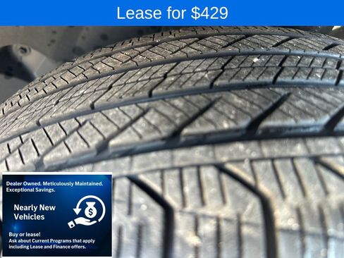 Used 2025 Mercedes-Benz GLB 250 4MATIC image 15