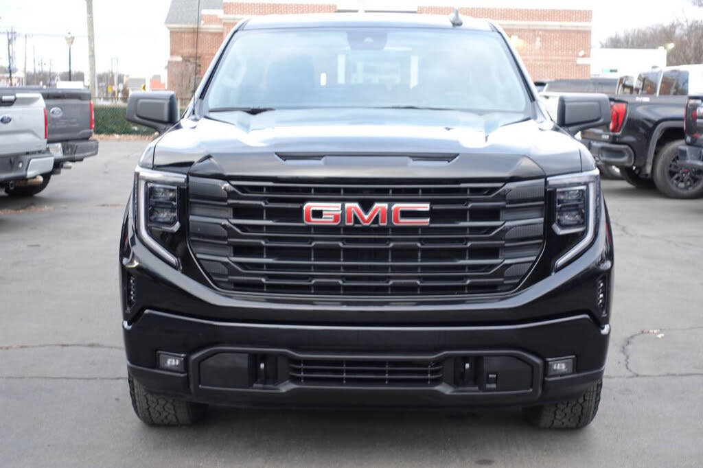 Used 2024 GMC Sierra 1500 Elevation AWD/4WD image 6