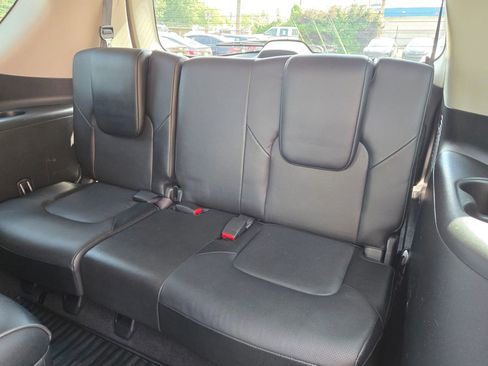 Used 2018 INFINITI QX80 2WD image 11