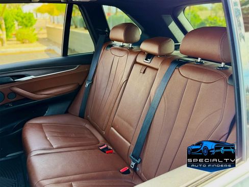 Used 2017 BMW X5 xDrive40e image 22