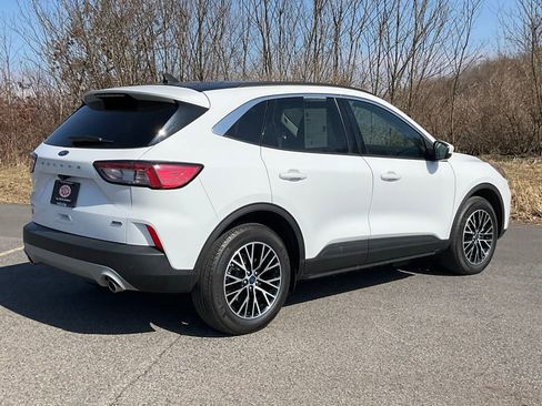 Used 2022 Ford Escape SEL w/ Technology Package FWD image 29