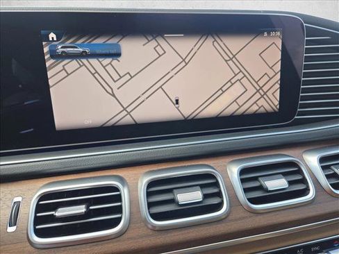 New 2026 Mercedes-Benz GLS 450 4MATIC image 14
