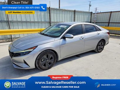 Used 2021 Hyundai Elantra SEL w/ Convenience Package