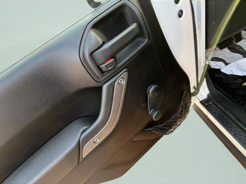 Used 2011 Jeep Wrangler Sport image 10