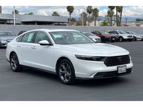 Certified 2023 Honda Accord EX image 8