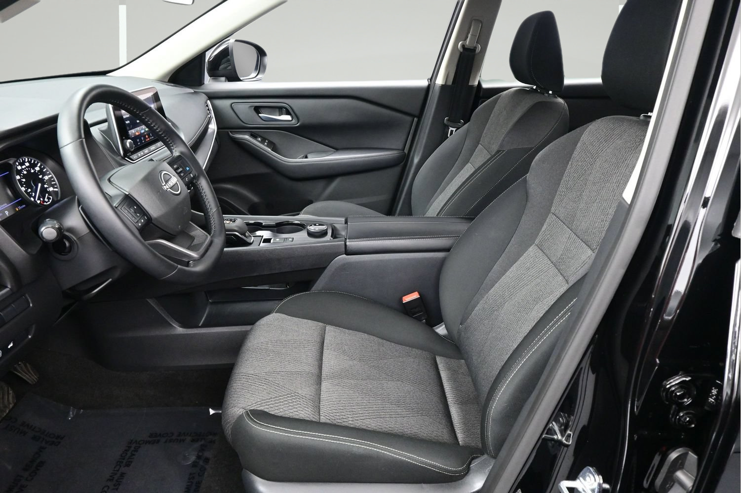 Certified 2026 Nissan Rogue SV w/ Cold Weather Package AWD/4WD image 9