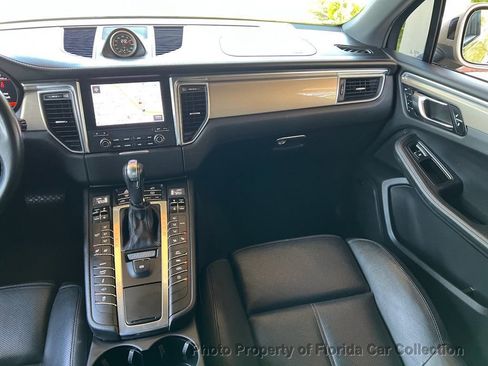 Used 2017 Porsche Macan GTS image 12