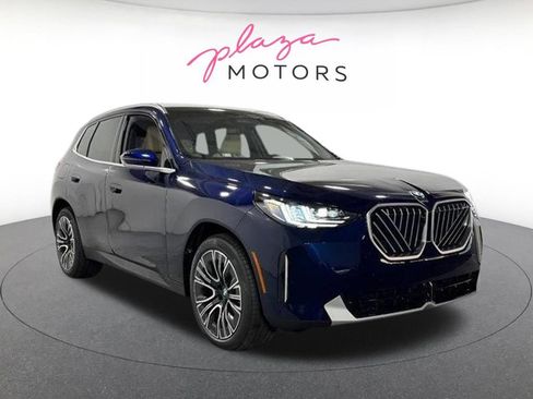 Used 2026 BMW X3 xDrive30i w/ Premium Package AWD/4WD image 3