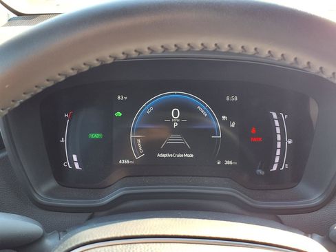 Certified 2025 Toyota Corolla SE w/ SE Premium Package AWD/4WD image 18