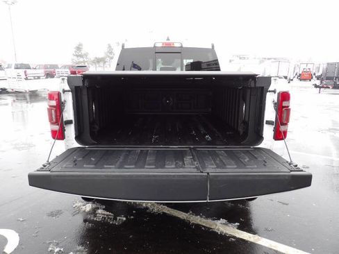 Used 2020 RAM 1500 Limited image 7