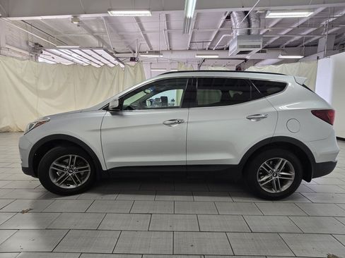 Used 2018 Hyundai Santa Fe Sport w/ 2.4L Value Package 02 AWD/4WD image 10