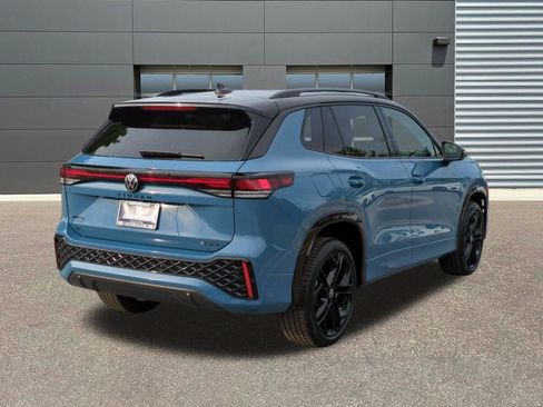 New 2026 Volkswagen Tiguan SE R-Line AWD/4WD image 7