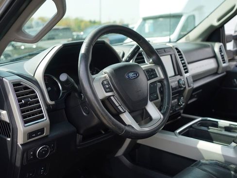 Used 2017 Ford F350 Lariat w/ Lariat Ultimate Package AWD/4WD image 12