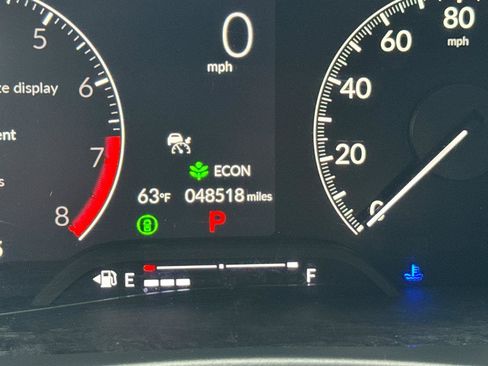 Used 2024 Honda Civic Sport image 3