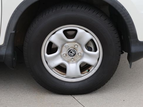 Used 2015 Honda CR-V LX image 11