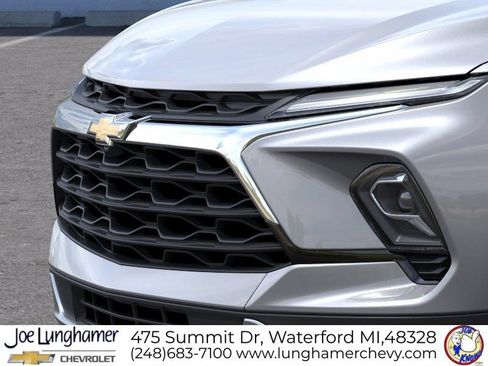 New 2026 Chevrolet Blazer LT w/ Convenience Package AWD/4WD image 13