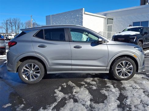 Used 2023 Buick Encore GX Select w/ Sport Touring Package image 7