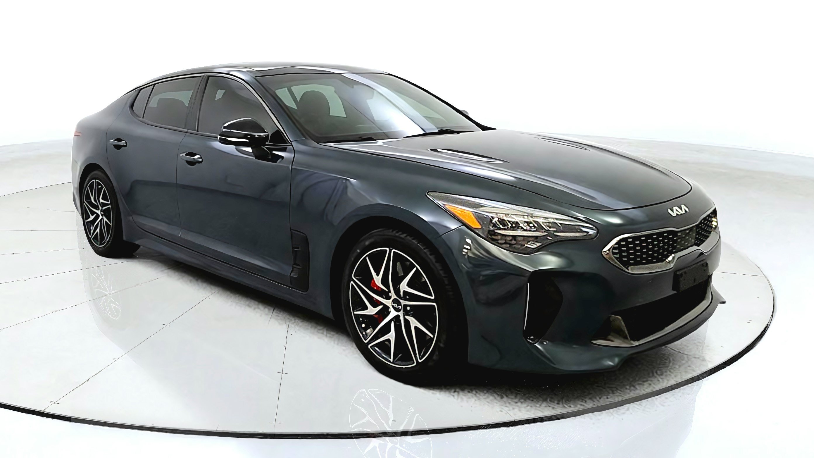 Used 2023 Kia Stinger GT-Line w/ Sun & Sound Package AWD/4WD image 1