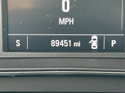 Used 2018 Chevrolet Cruze LT w/ Convenience Package image 27