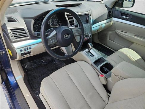 Used 2010 Subaru Legacy 3.6R AWD/4WD image 9