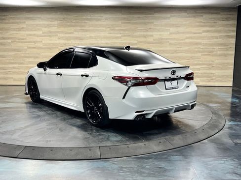 Used 2023 Toyota Camry XSE FWD image 14
