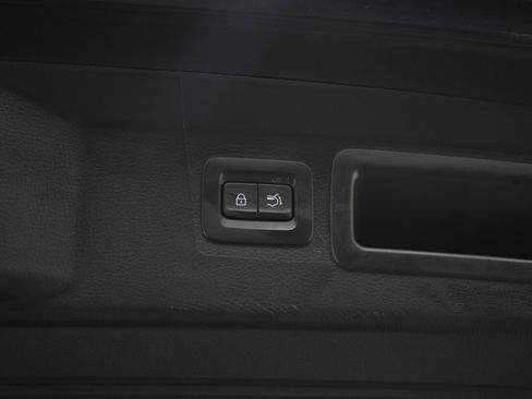 Used 2025 MAZDA CX-50 AWD 2.5 S w/ Weather Package image 18