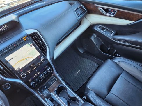 Used 2022 Subaru Ascent Touring image 15