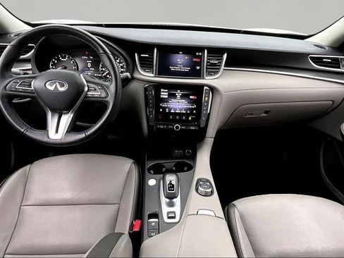 Used 2023 INFINITI QX50 Luxe FWD image 9