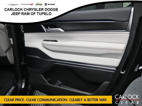 New 2026 Jeep Grand Wagoneer Summit image 35