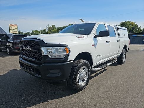 Used 2022 RAM 2500 Tradesman AWD/4WD image 8