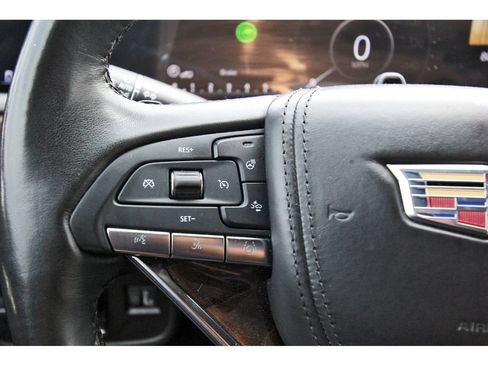 Used 2023 Cadillac Escalade Sport Platinum AWD/4WD image 16